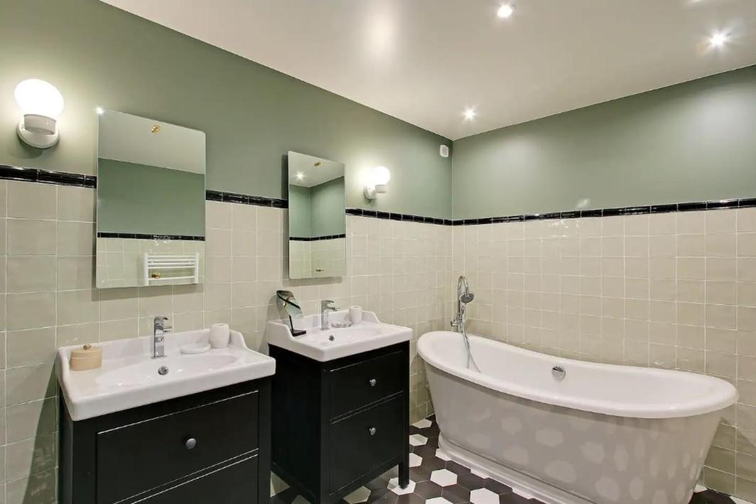 2 En 1 - Superbe Pres Du Louvre L 12p Appartement *