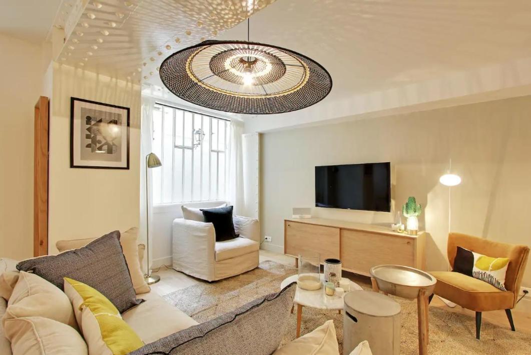Appartement 2 En 1 - Superbe Pres Du Louvre L 12p Parijs